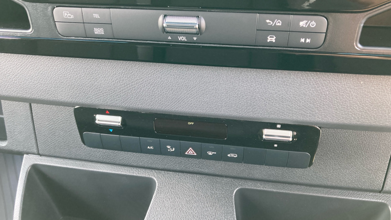 Mercedes-Benz Sprinter 315Cdi L2 Diesel Rwd 3.5t H2 Pro Van 9G-Tronic